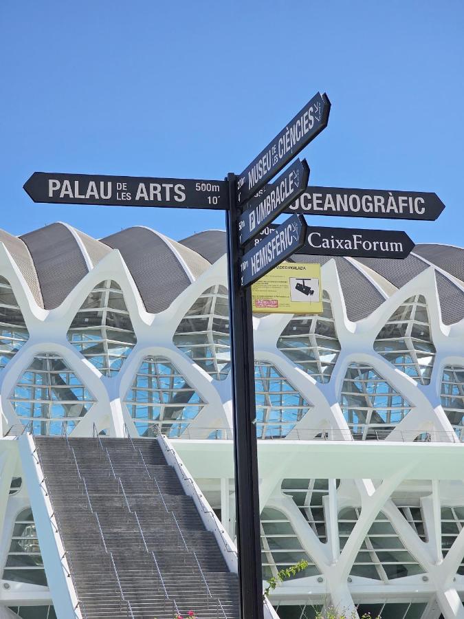 Apartamentos Las Ciencias O Valência Exterior foto